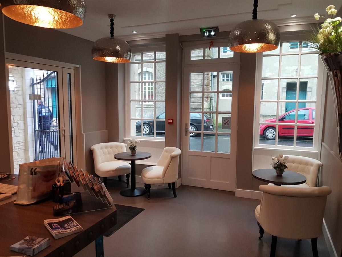 Hotel Le Saint Patrice Bayeux Ngoại thất bức ảnh