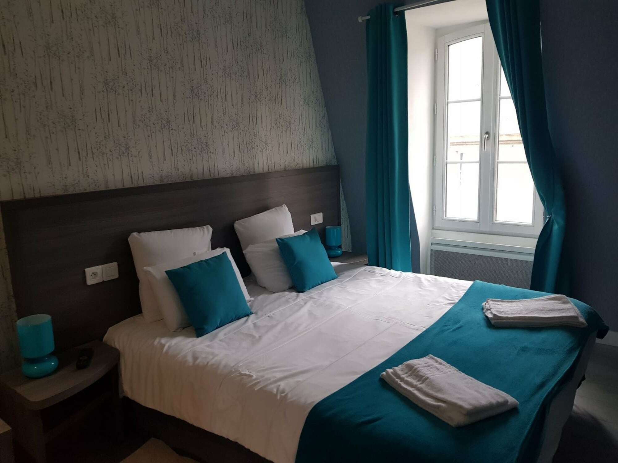Hotel Le Saint Patrice Bayeux Ngoại thất bức ảnh